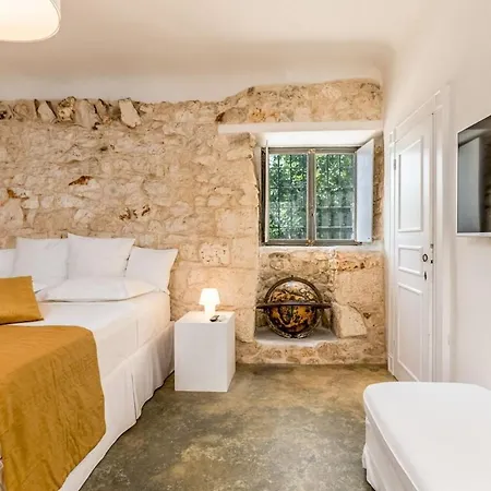 Villa Masseria Isaia By Raro *