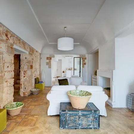 Villa Masseria Isaia By Raro *